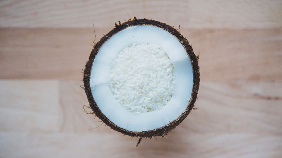 Coconut flour for healthy baking recipes 