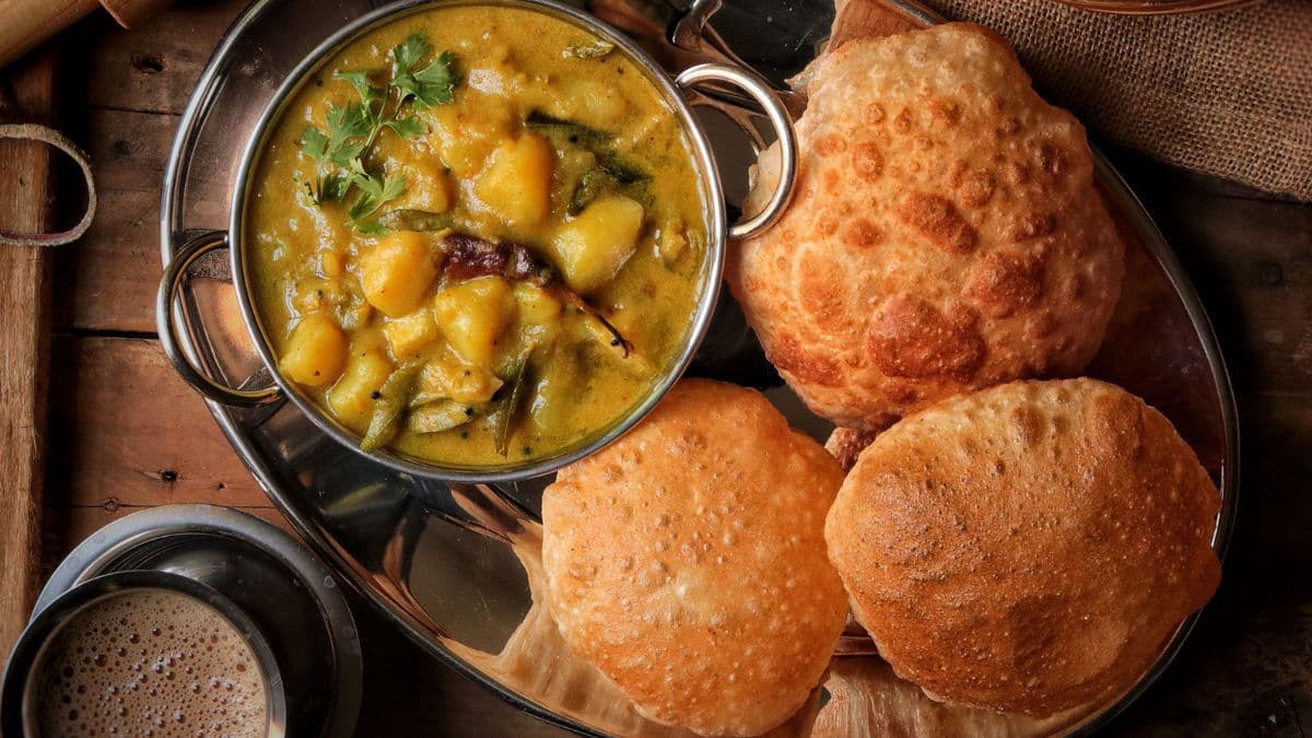 Festive special pooris