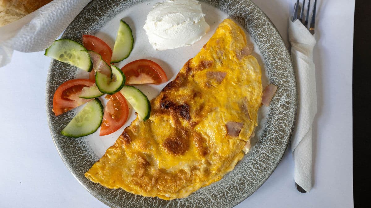 Light omelette
