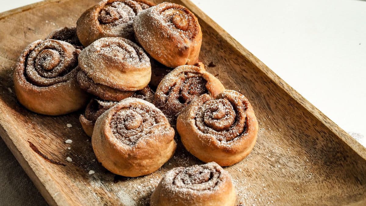 Freshly baked Khapli atta cinnamon rolls 