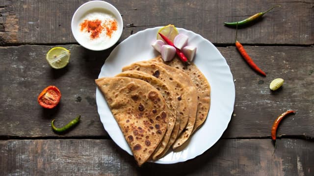 storage-solutions-the-best-containers-and-methods-to-keep-parathas-soft-thumbnail