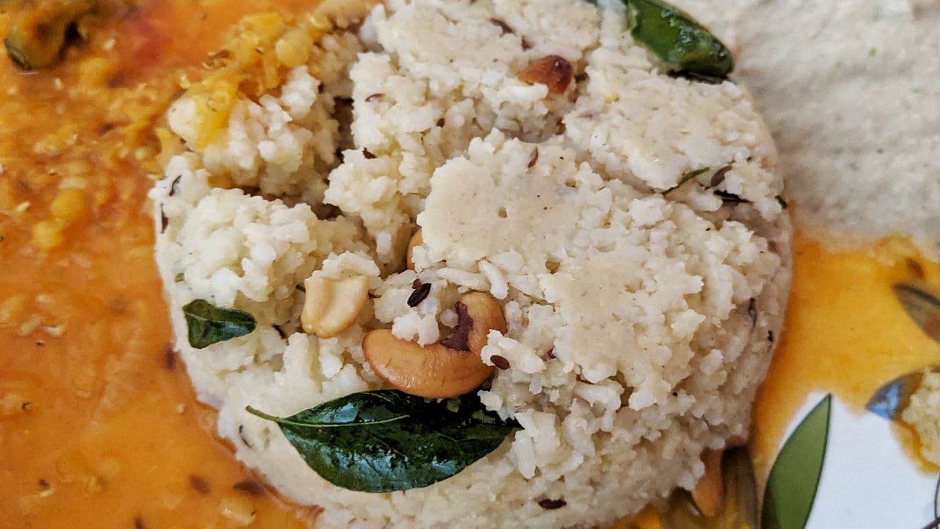 South Indian upma with curry leaves