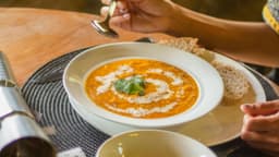 spiced-coconut-dal-porridge-recipe-a-creamy-cooling-summer-breakfast-bowl-thumbnail