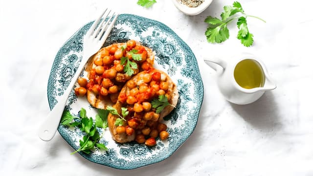 Spicy Chana Masala Crostini banner web - 1