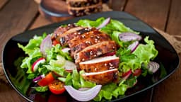 spicy-tandoori-chicken-tikka-salad-a-fiery-protein-packed-meal-bowl-thumbnail
