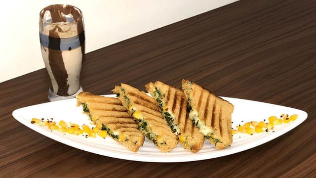 Spinach Corn Sandwich Banner web - 1