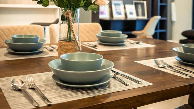 know-your-tableware-crockery-drinkware-cutlery-types-and-their-different-uses-thumbnail