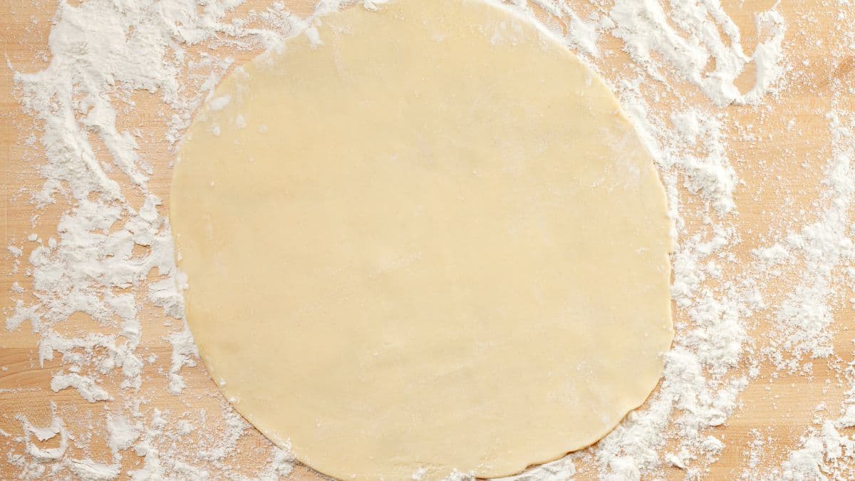 Pie dough disc