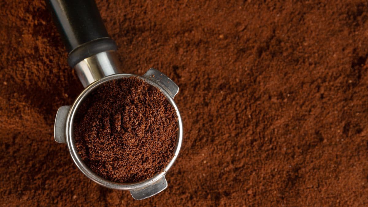 Ground coffee 