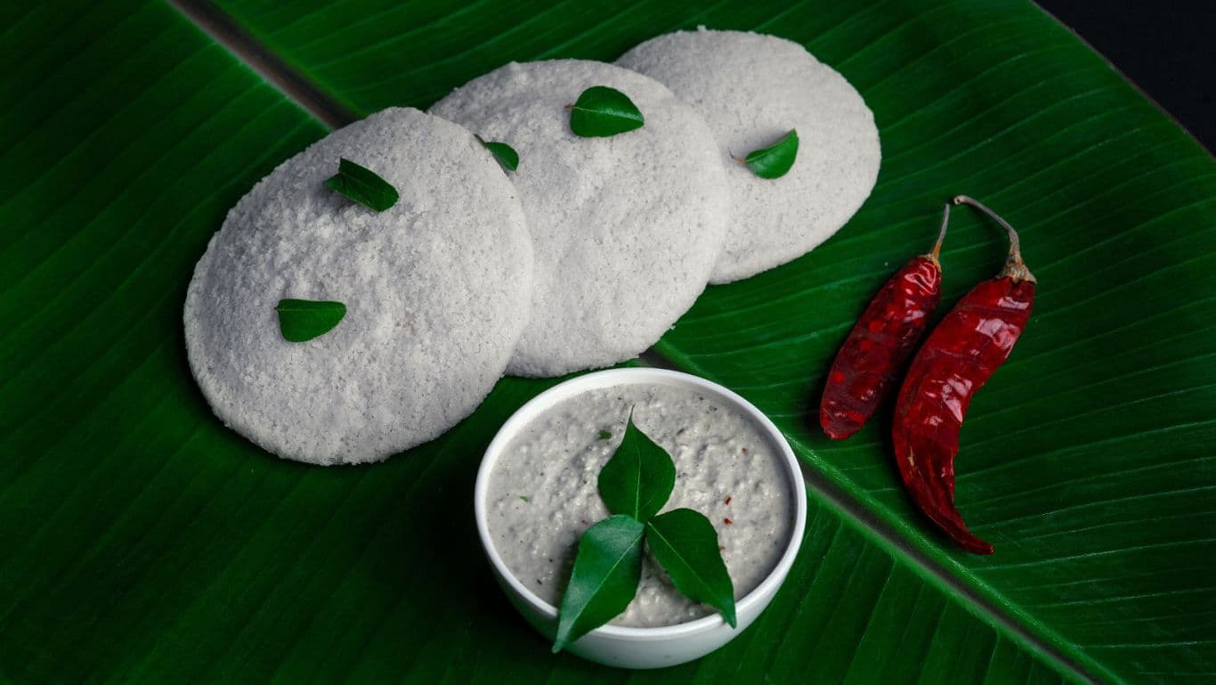 Traditional South Indian idlis with chutney