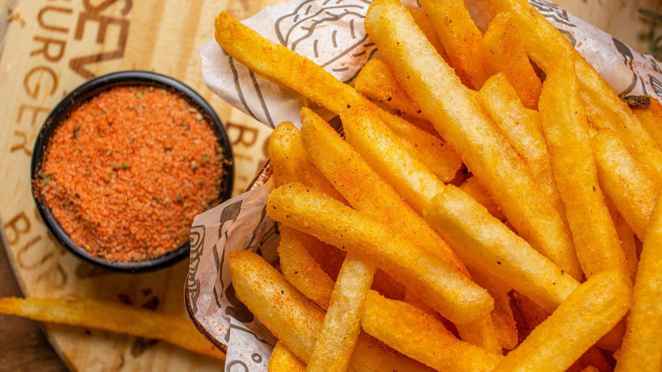 Seasoned French fries with spice blend