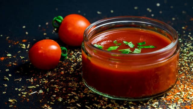 homemade-tomato-ketchup-recipe-with-sweet-tangy-taste-thumbnail