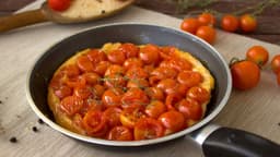 tomato-tarte-tatin-crispy-french-tart-with-caramelised-tomatoes-thumbnail