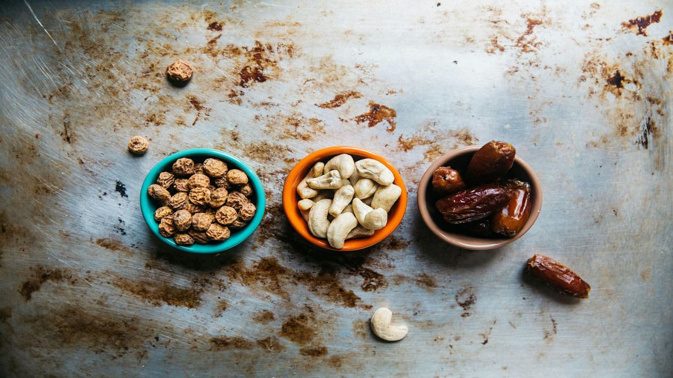 How to Survive Wedding Season: 5 Healthy Eating Strategies for Guests