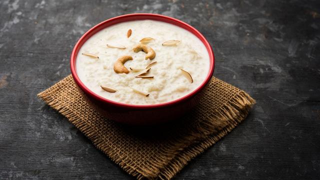 creamy-rice-kheer-a-traditional-indian-dessert-thumbnail
