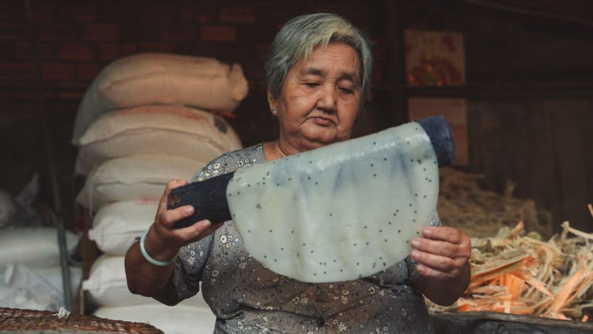 Woman holding rice paper