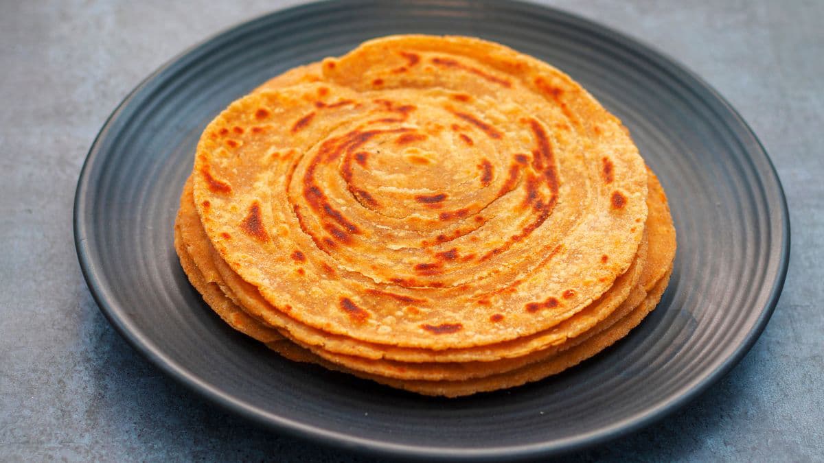 Stack of khapli atta laccha parathas