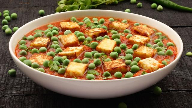 beyond-garam-masala-the-secret-spice-combinations-that-make-matar-paneer-sing-thumbnail